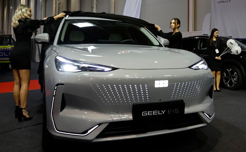 Geely EX5