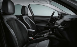 Fiat tipo już w nowym wcieleniu i w Polsce. Mamy pierwsze zdjęcia po metamorfozie