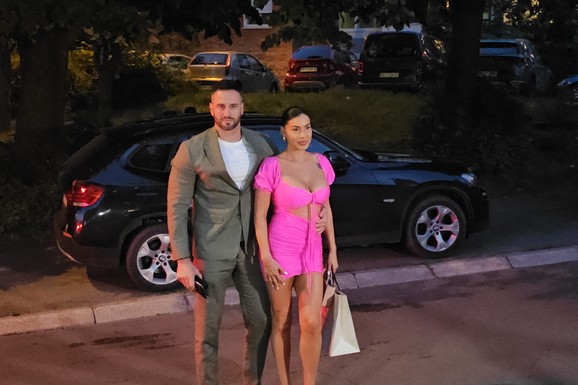 ĆERKA POZNATOG ESTRADNOG PARA SLAVI 8. ROĐENDAN Mala Ema je prava trendseterka, a tek da vidite slavljeničku tortu: Roditelji nisu štedeli na naslednici