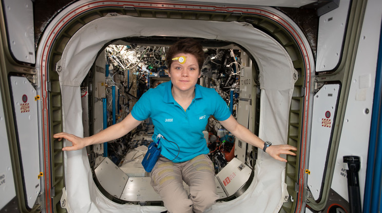 Az űrhajós fél évet töltött kilométerekre a bolygófelszínétől, súlytalanságban lebegve / Fotó: profimedia-reddot