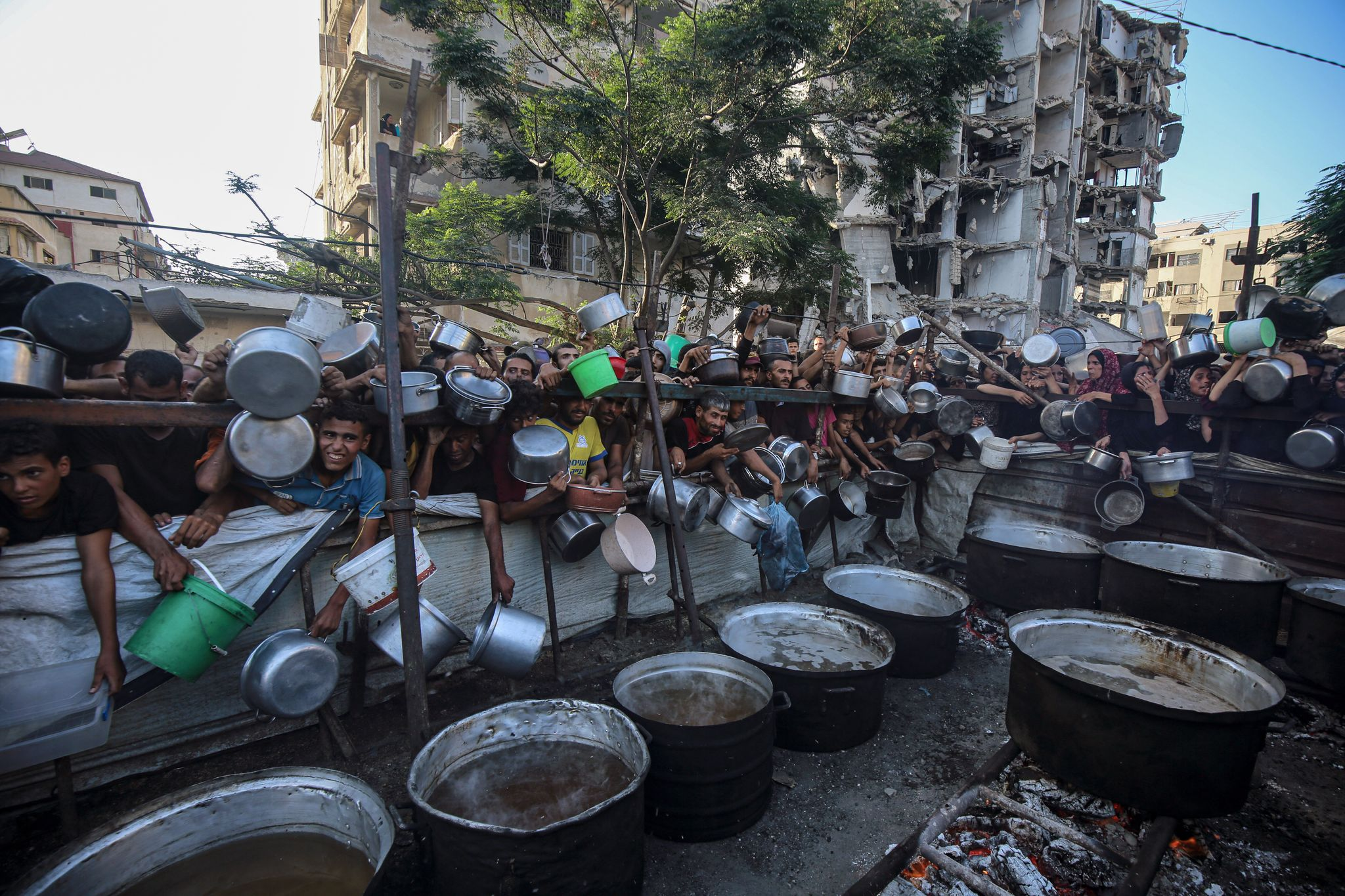 67 Tote bei Beschuss von Hilfskonvoi in Gaza