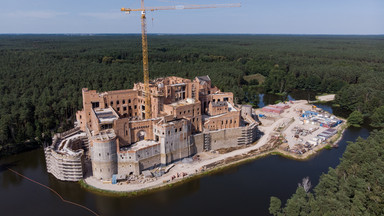 Zakończyła się kontrola ws. zamku w Puszczy Noteckiej. Ministerstwo Środowiska zapowiada dalsze kroki