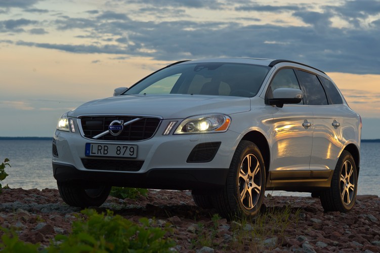 2. Volvo XC60