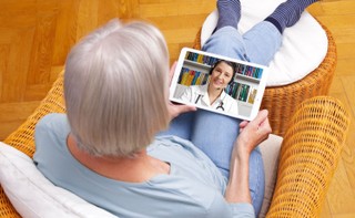 Lekarze rodzinni: Nie każda choroba wymaga bezpośredniego kontaktu z lekarzem