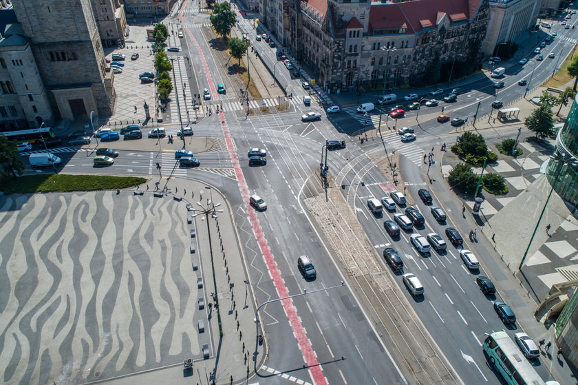 Za dwa lata tramwaj jadący ul. Towarową skręci w ul. Święty Marcin. 