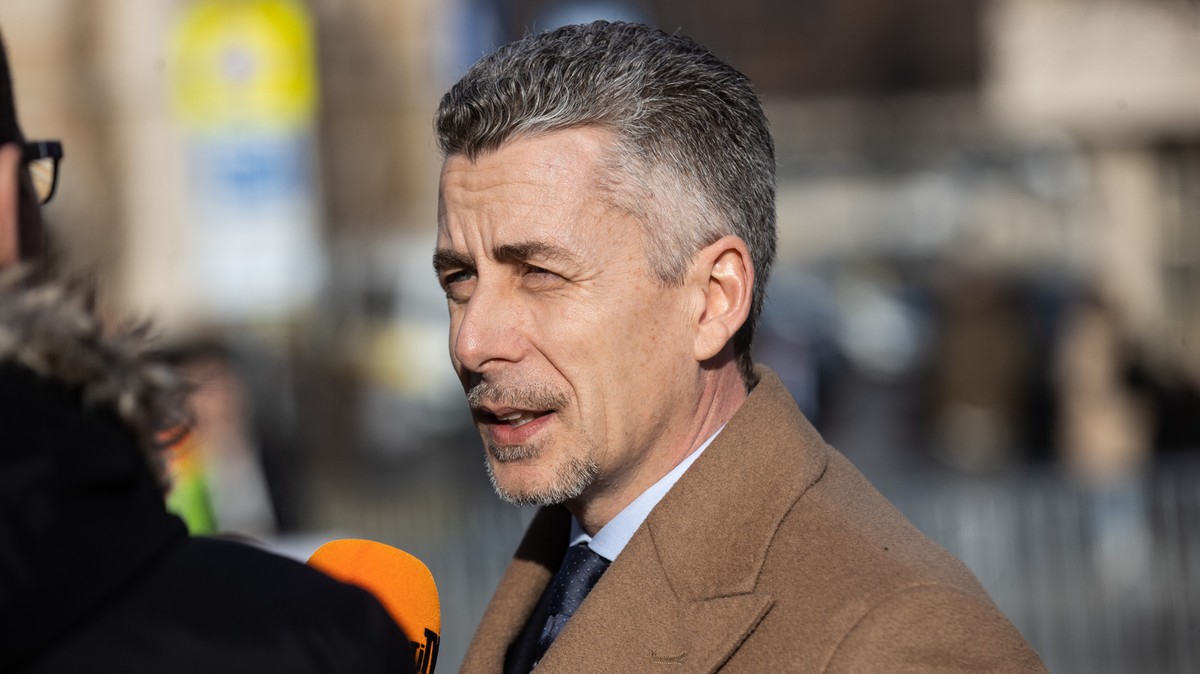 Belháború: Rákay Philip burkoltan lejúdásozta a Petőfi-filmet kritizáló Bencsik Andrást