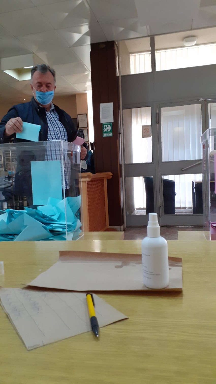 Jutka izašao na glasanje