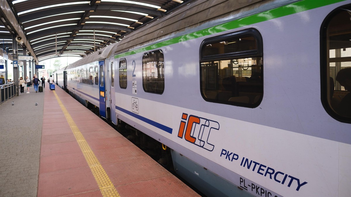 Duża awaria w PKP Intercity. Przewoźnik wprowadza nowe zasady