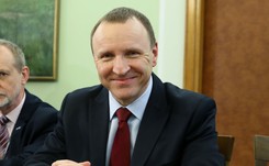 Kurski o zdjęciu 'Pegaza': W 'Hymnie' jest scena, która w oczywisty sposób obraża uczucia rodzin smoleńskich