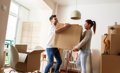 Telefony nad ranem i bałagan w mieszkaniu - jak wynajmujący oceniają relacje z lokatorami? [RAPORT]