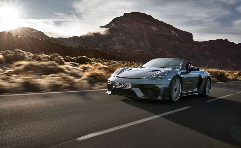 Porsche 718 Spyder RS