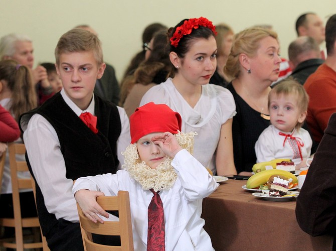 Ewa Kopacz u ewakuowanych z Donbasu