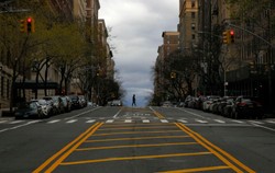 Koronawirus w Nowym Jorku rozprzestrzenia się wolniej