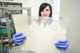 Taśma do teraherców. „Folia ceramiczna” to nie oksymoron [Eureka! DGP]