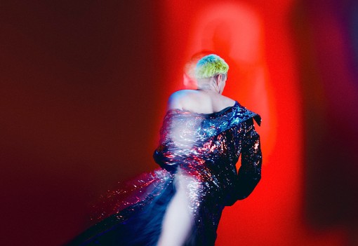 „Ne a hatalom, hanem mi tegyük magunkra a ruhákat” - Nézd meg Lakatos Márk lélegzetelállító fotósorozatát!