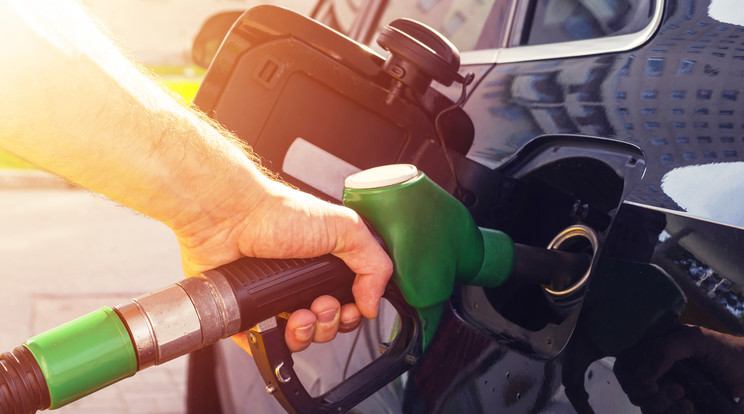 Csökken a benzin ára (fotó: Gettyimages)