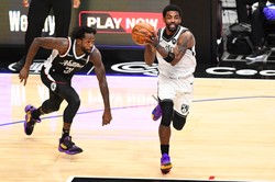 Kyrie Irving nie chce się zaszczepić. Nets odsunęli go od zespołu