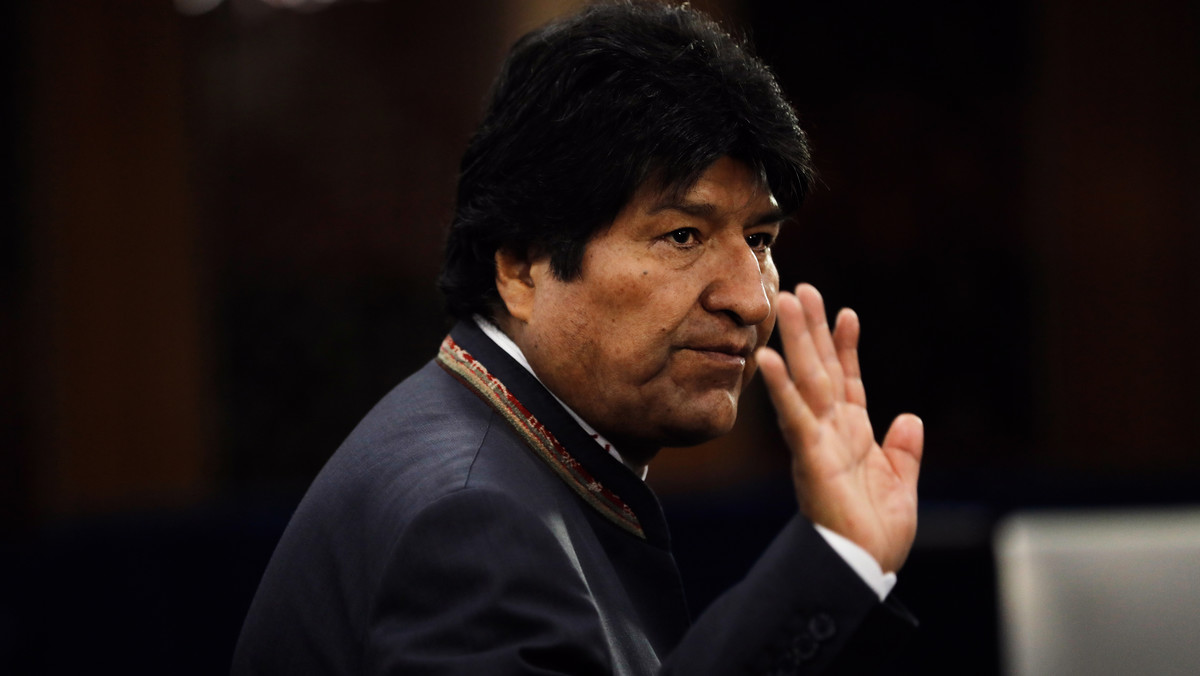 Dymisja prezydenta Boliwii. Meksyk oferuje azyl Evo Moralesowi