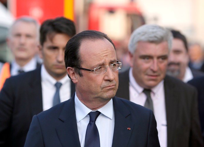 Katastrofa kolejowa we Francji. Pociąg wypadł z torów pod Paryżem