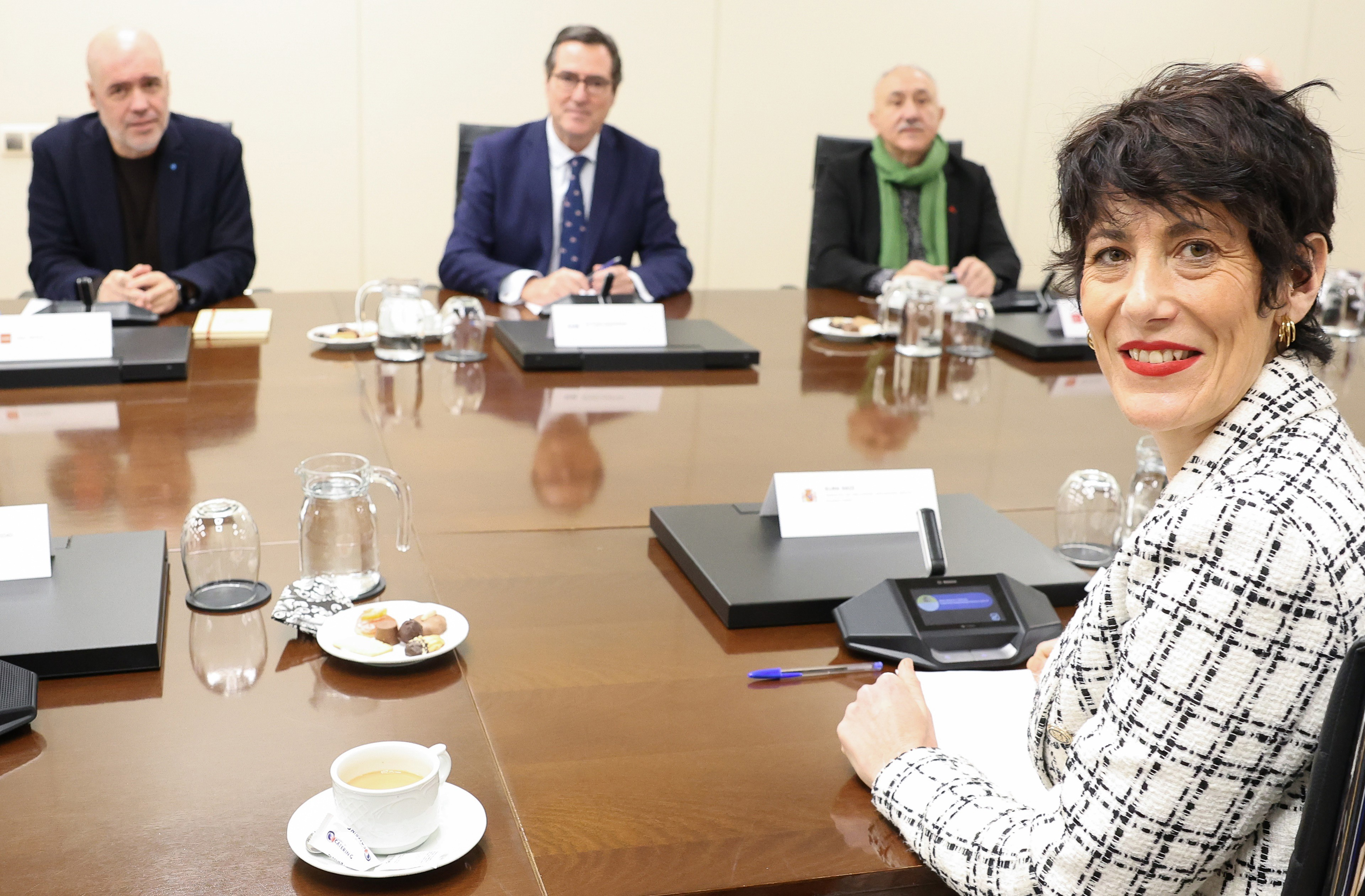 60% más bajas médicas en siete años: 32.000 millones obligan a una reforma