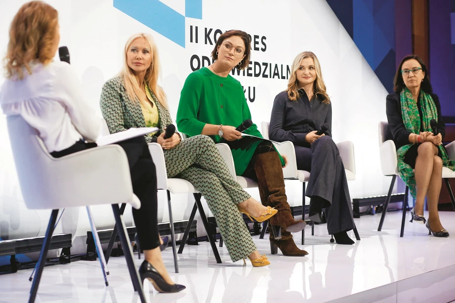 O nowym obliczu odpowiedzialnego przywództwa rozmawiały (od lewej): Beata Drzazga, prezes BetaMed; Marta Mikliszańska, Head of Group ESG & Public Affairs w Allegro; Magdalena Pasecka, partner w Innova Capital; Lucyna Stańczak--Wuczyńska, przewodnicząca Rady Nadzorczej BNP Paribas.