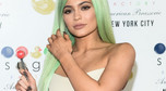 Kylie Jenner tym razem z zielonymi włosami