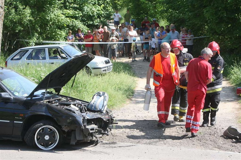 Auto wjechało w dzieci! 10-latka nie żyje!