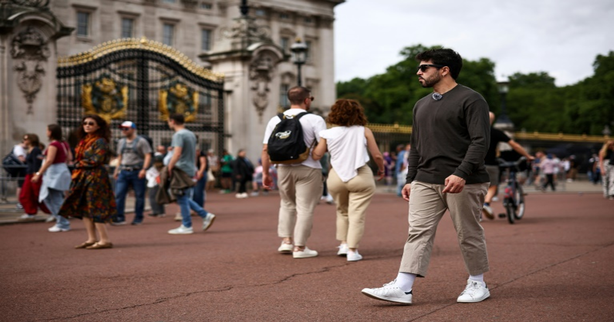 Londres : Diego Galdino devient viral en chassant les voleurs