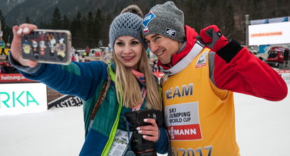 Kamil Stoch pokazał zdjęcie z żoną. Napisał kilka ważnych słów