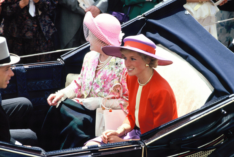 Królowa matka, księżna Diana