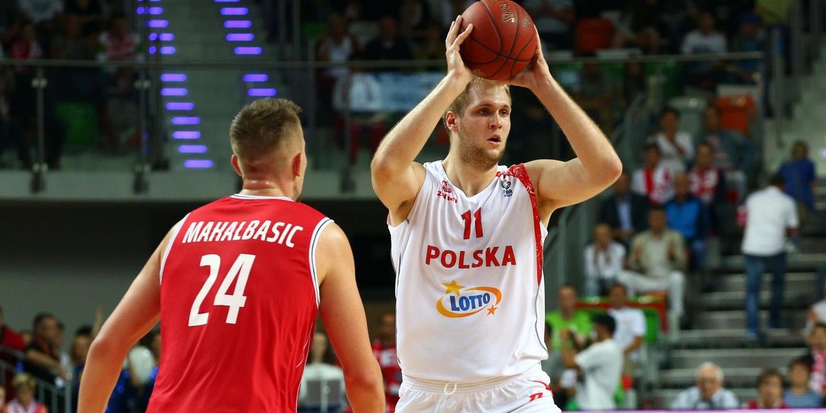 Polak walczy o mistrzostwo i bilet do NBA