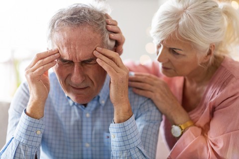 Az Alzheimer-kór 5 egyértelmű, korai figyelmeztető jele