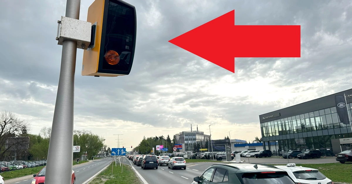 Zwrot akcji ws. zniszczonego fotoradaru. "To doskonała wiadomość"