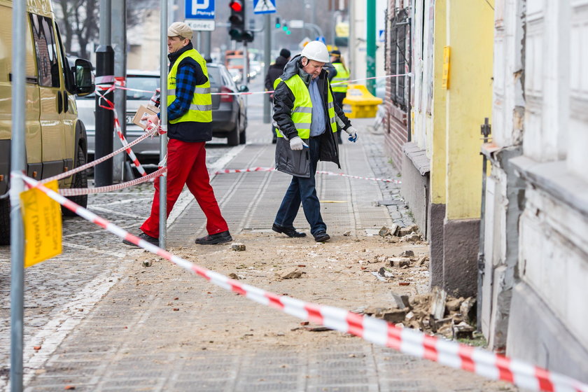 Kamienica zaczęła się sypać. Ewakuowano mieszkańców