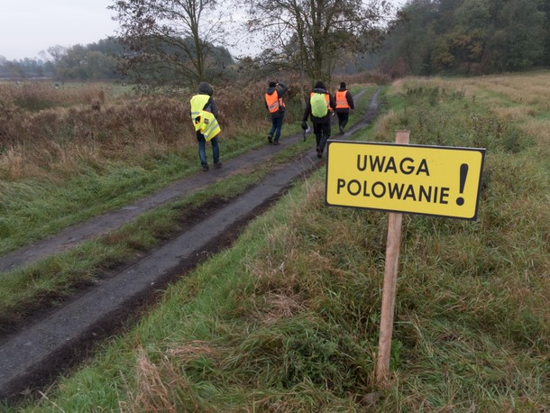 Tablica ostrzegawcza „UWAGA POLOWANIE