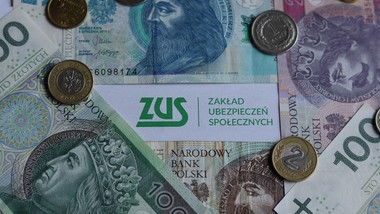 co wpływa na wyższą emeryturę? zus podpowiada, jak zwiększyć świadczen