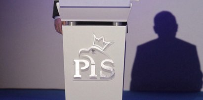 Działacze-widmo PiS: płacili składki, nie byli w partii. Kto zgarnął kasę?