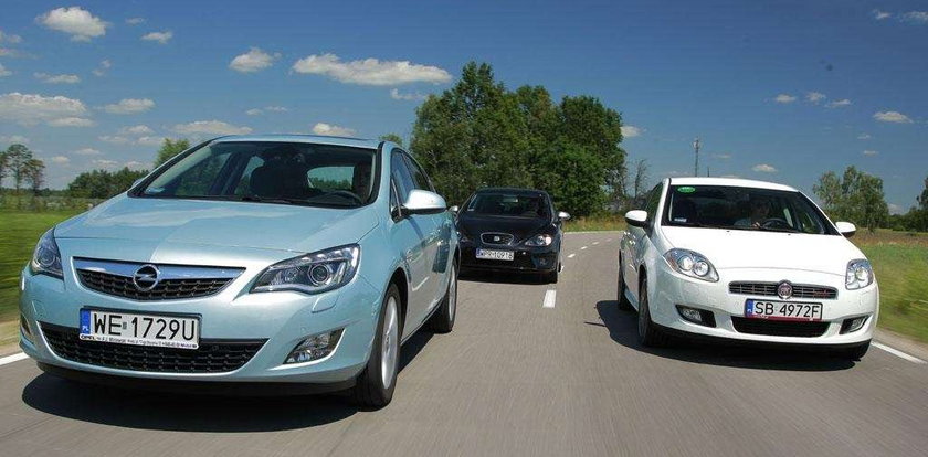 Opel Astra kontra Fiat Bravo i Seat Leon!