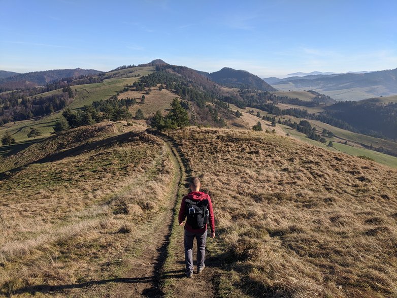 Zejście z Wysokiego Wierchu w kierunku Durbaszki. Małe Pieniny.