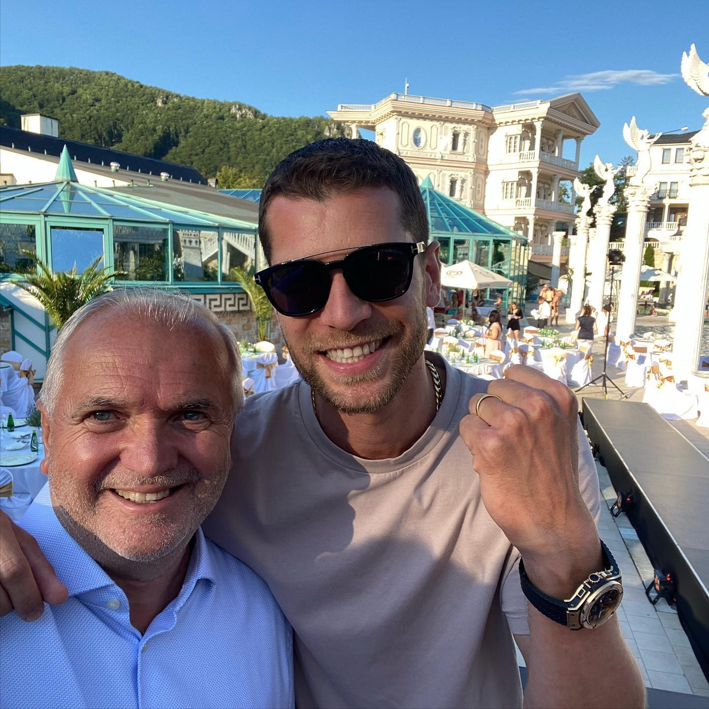 Manažér Jozef Korbel a raper Majk Spirit.