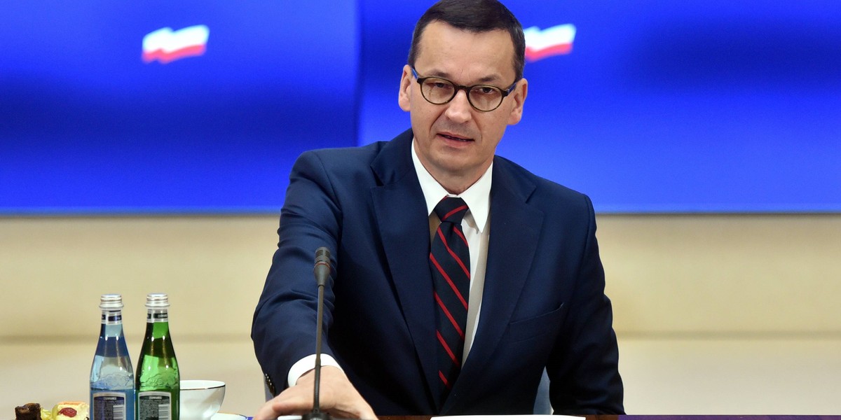 Premier Mateusz Morawiecki chce, by pensja minimalna wzrosła do 3000 zł brutto w 2022 r.