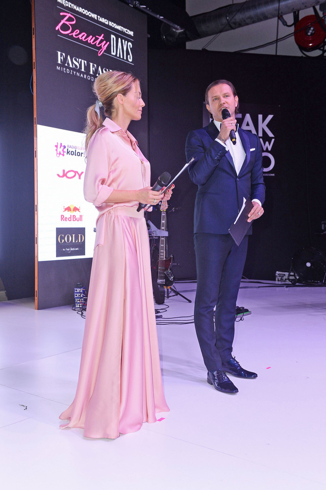 Warsaw Fashion Week:  Małgorzata Rozenek i Radosław Majdan