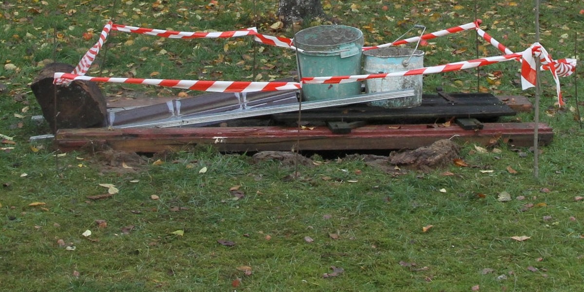 Wyszła na spacer z psem. Utonęła w szambie