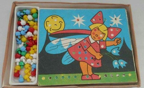 Hračky, ktoré sme dostávali v minulosti.