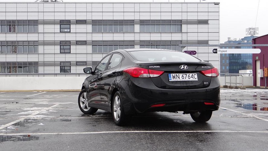 Hyundai elantra