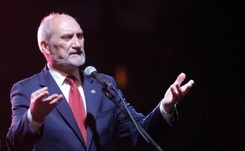 Maciej Miłosz: MON to ja. Macierewicz