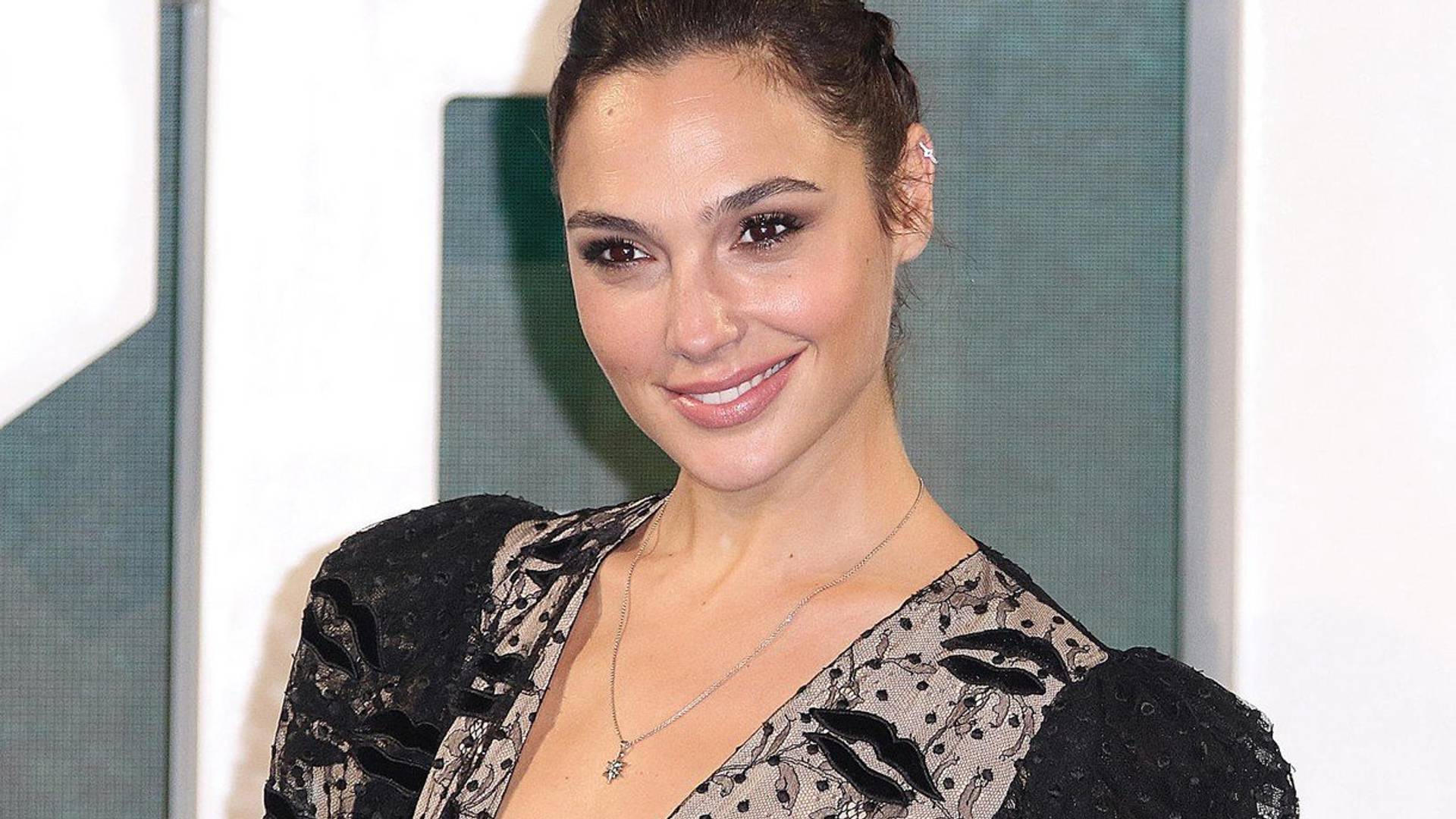 Gal Gadot odbija da snimi nastavak "Wonderwoman" ako ne raskinu saradnju sa Bretom Ratnerom