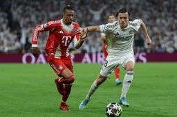 sędzia pomógł realowi. bayern okradziony z rzutu karnego