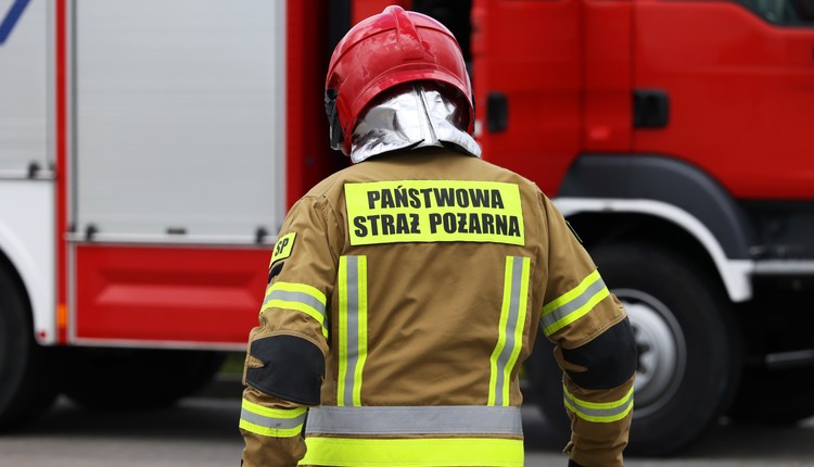 Alarm chemiczny w Warszawie. Interwencja 11 zastępów straży pożarnej