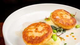 pyszny obiad na czwartek. podajemy przepis, ty gotujesz. aromatyczne kotlety ziemniaczane